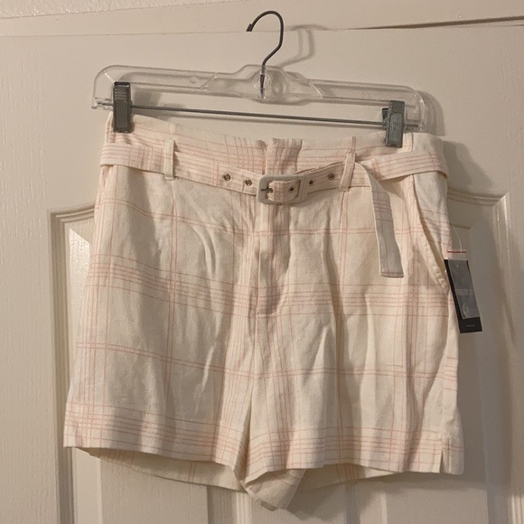 Jacket and shorts sets - Picture 3 of 3